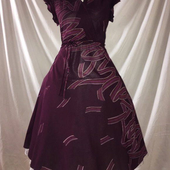 Vintage Dress - Picture 2 of 2